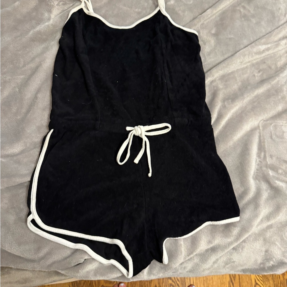 GARAGE BLACK WHITE TANK ROMPER